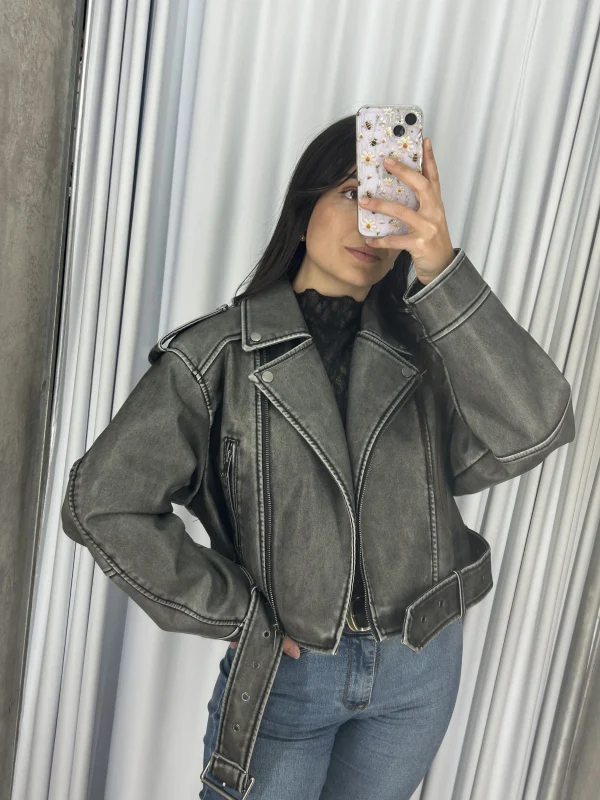 Campera cuerina Imperia
